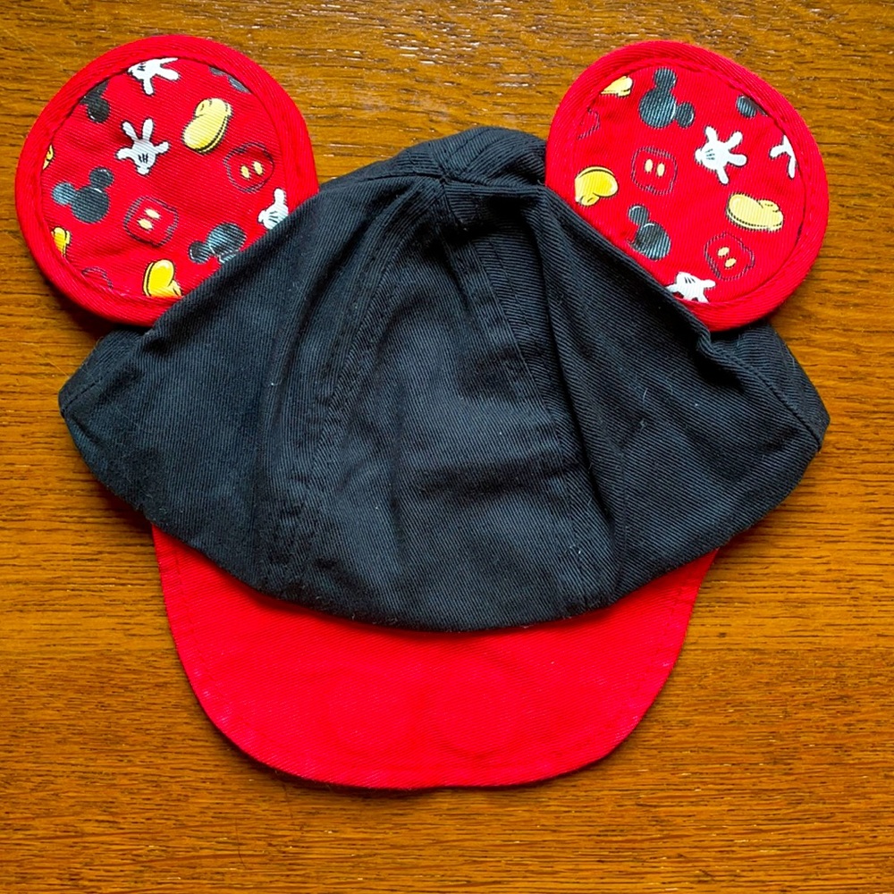 INFANT MICKEY MOUSE DISNEY HAT